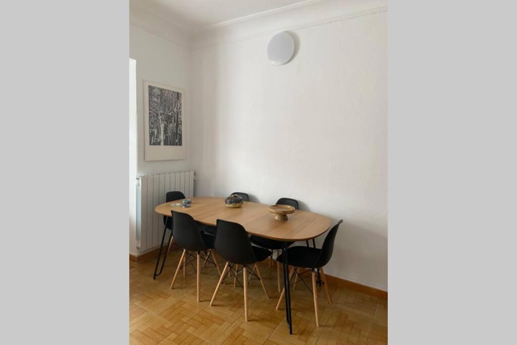 Apartamento Unico En Plaza Del Pilar Zaragoza Bagian luar foto