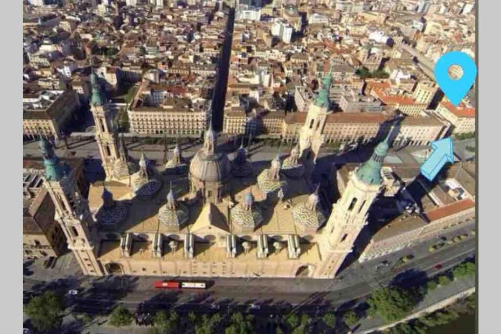 Apartamento Unico En Plaza Del Pilar Zaragoza Bagian luar foto